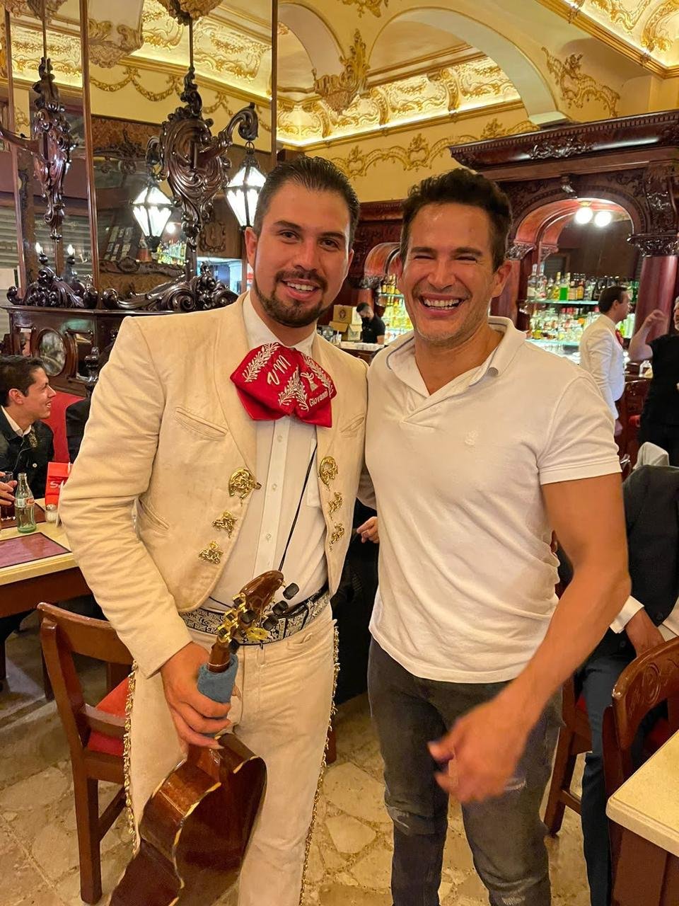 Mariachi 1